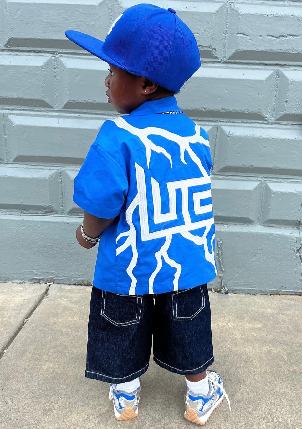 ROOT LiGHTNiNG ZiP UP ⚡️