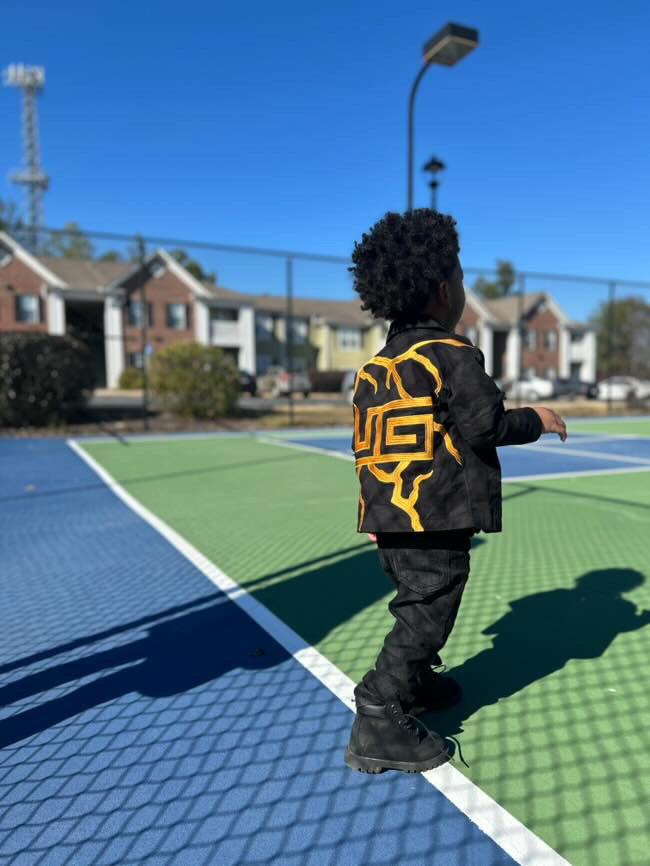 ROOT LiGHTNiNG ZiP UP ⚡️